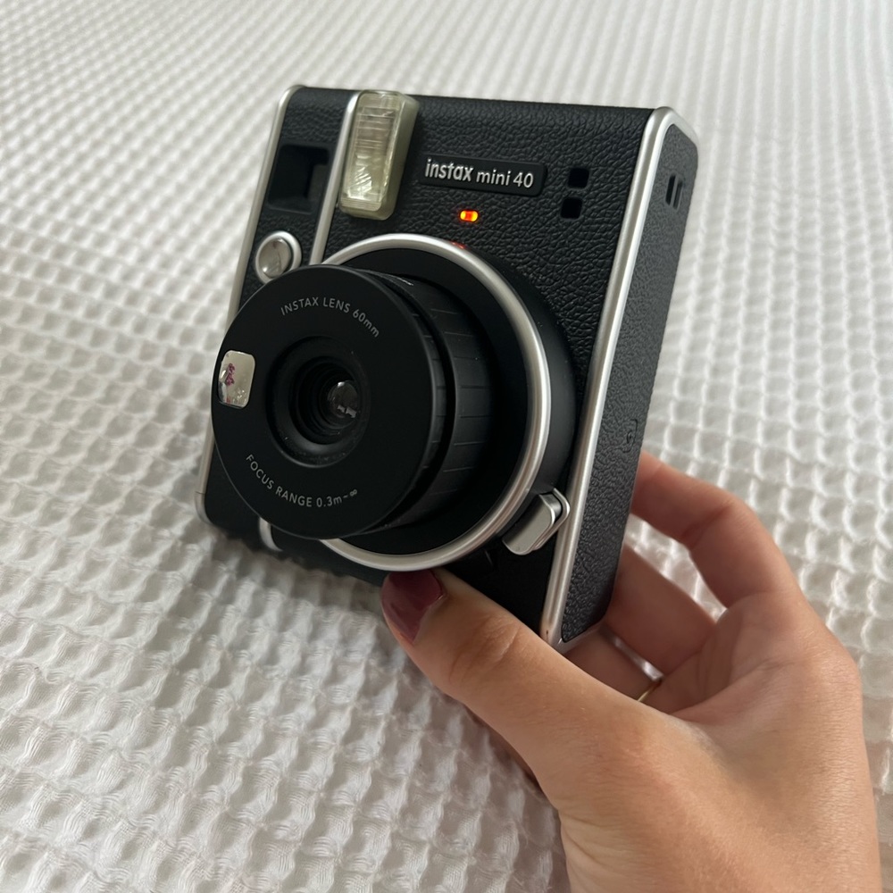 Fujifilm Instax mini 40 Camera